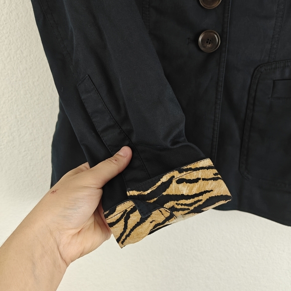 Escada Blazer Women's 36 Small Cotton Stretch Animal Print Cuffs 2 Button Jacket - Picture 8 of 15